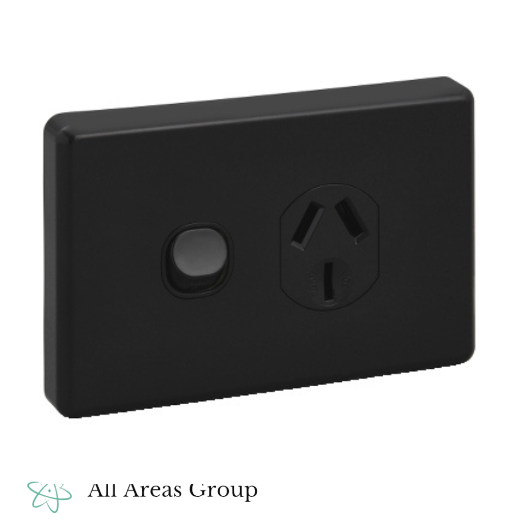 Clipsal 20A Power Point - Black