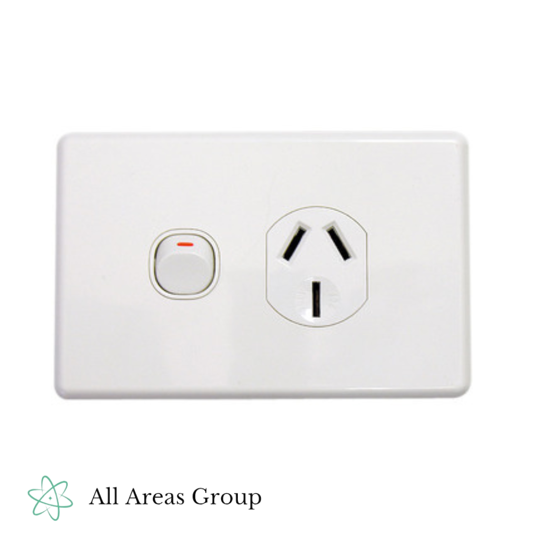 Clipsal 20A Power Point – White